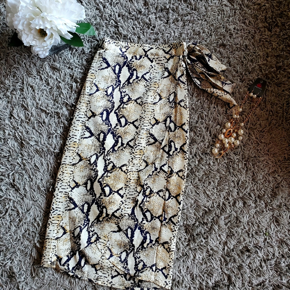 Petite Satin Snake Print Midi Skirt